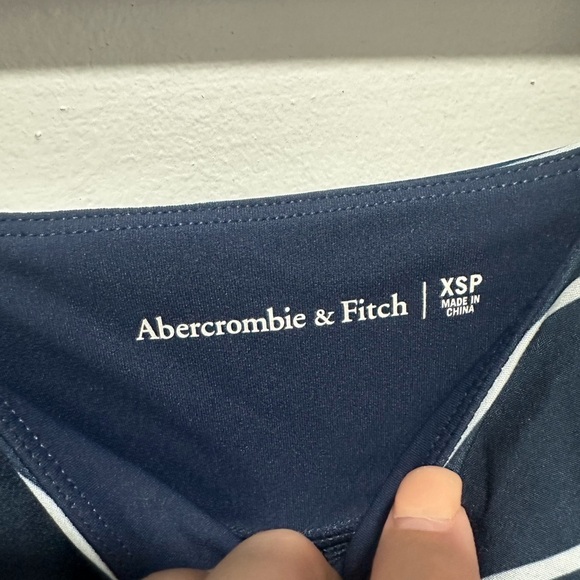 Abercrombie & Fitch A&F Traveler Mini Dress Built In Shorts Sleeveless size XS - Picture 4 of 6